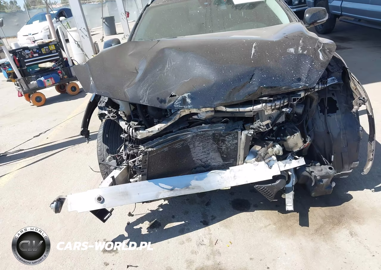 2018 Infiniti Qx30 Premium VIN:SJKCH5CP1JA057344 - 6