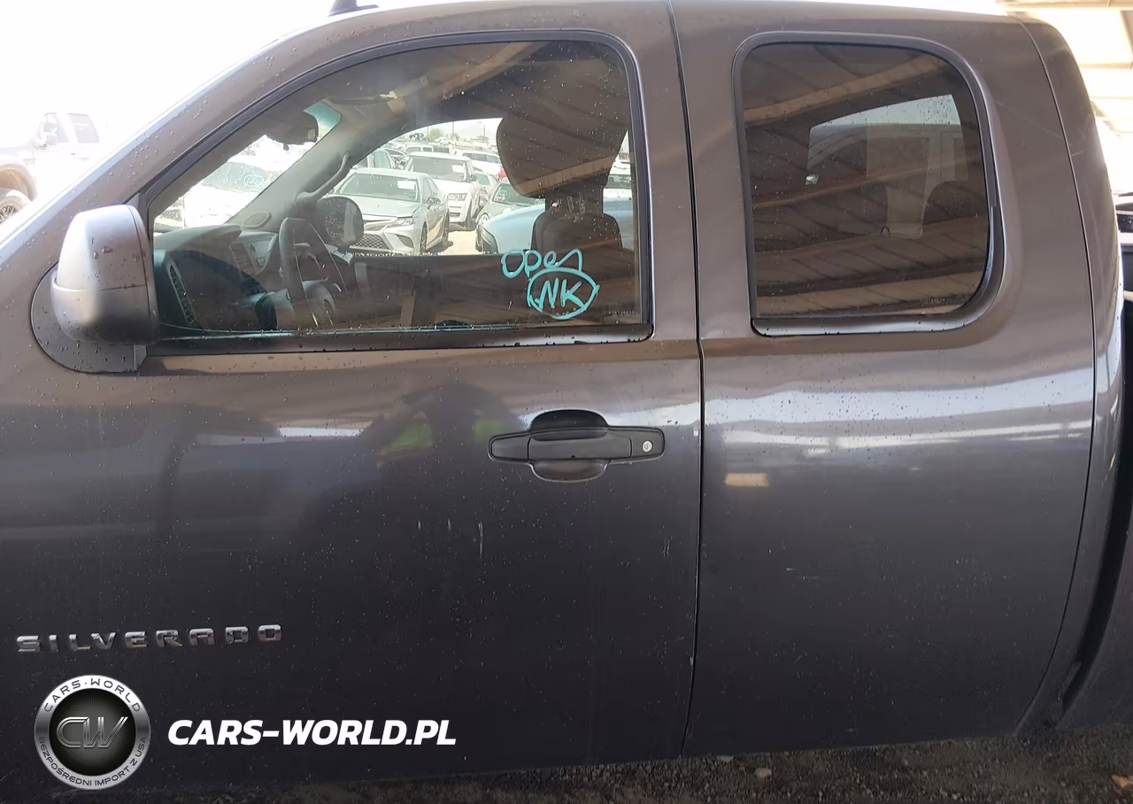 2011 Chevrolet Silverado 1500 Ls VIN:1GCRCREA6BZ115804 - 14