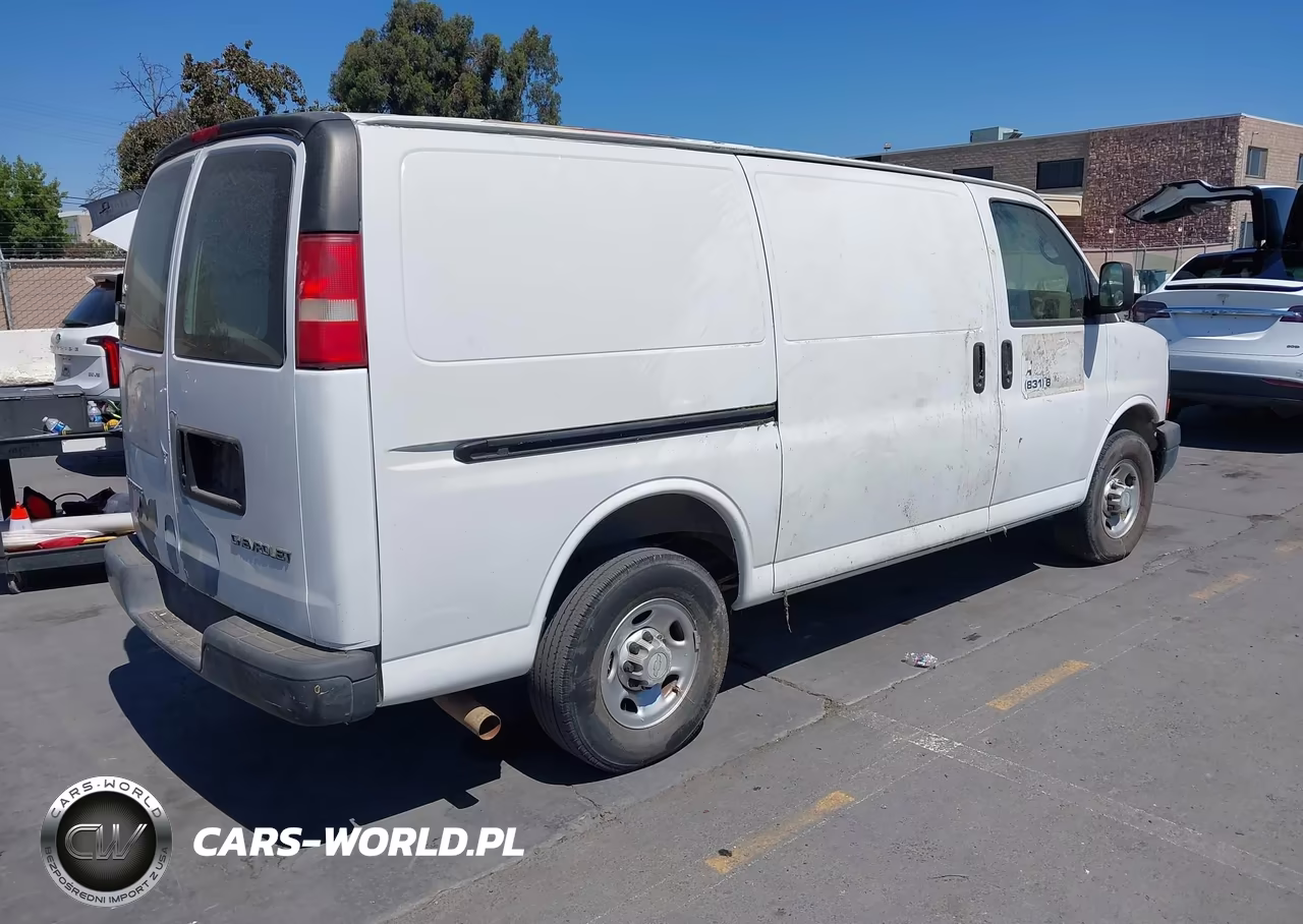 2006 Chevrolet Express Work Van VIN:1GCGG25V161197094 - 4