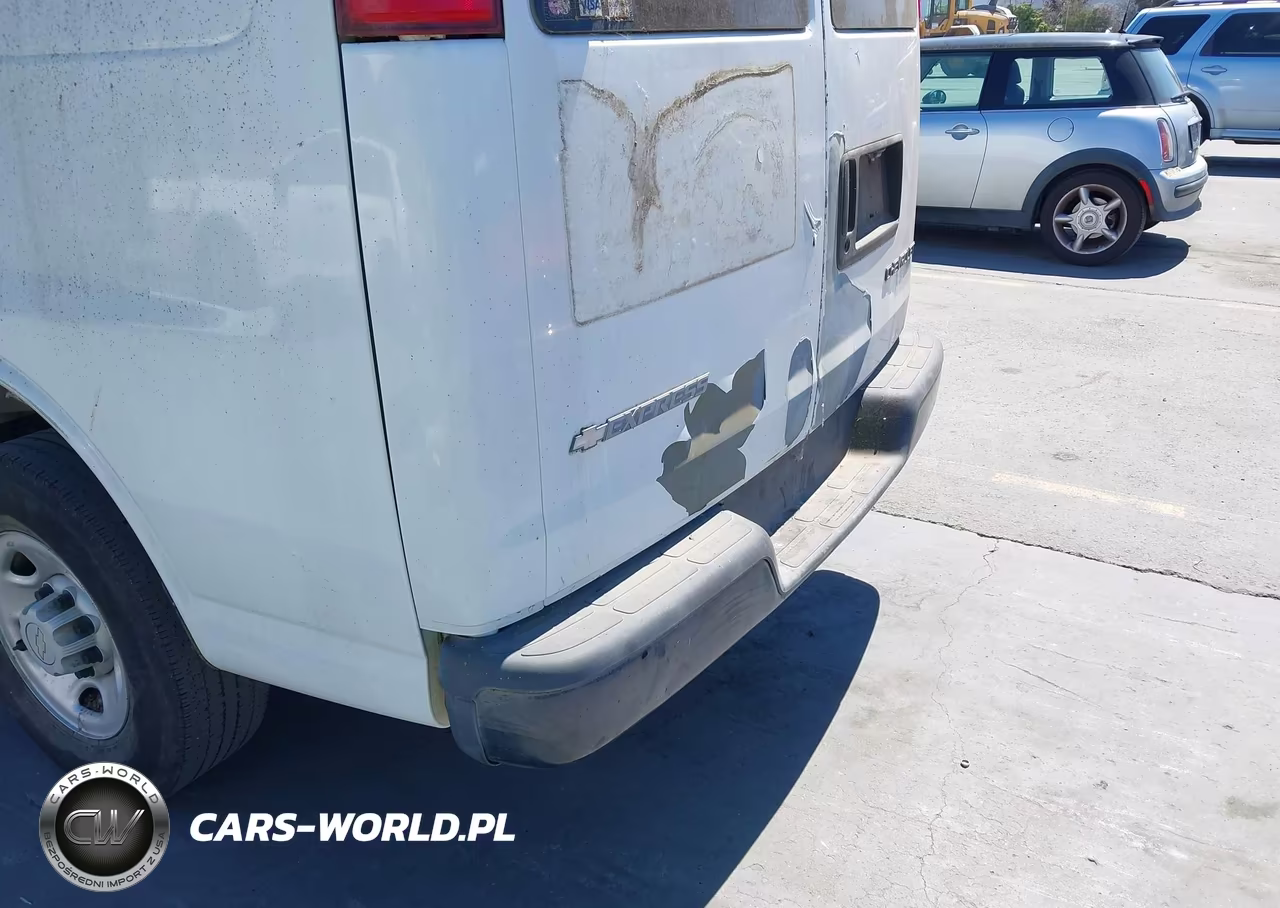 2006 Chevrolet Express Work Van VIN:1GCGG25V161197094 - 6