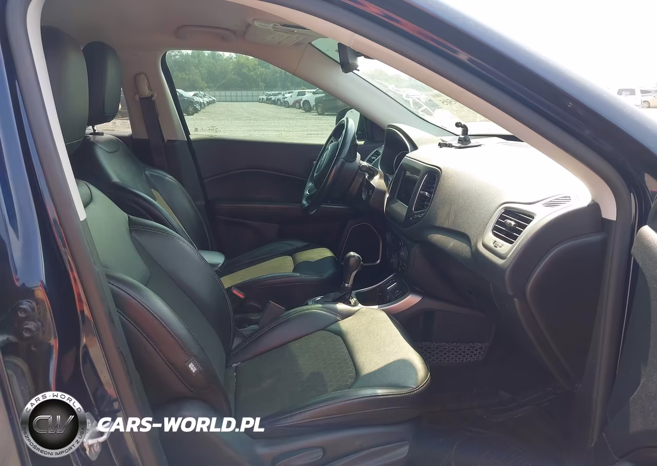 2019 Jeep Compass Latitude Fwd VIN:3C4NJCBB4KT802673 - 5