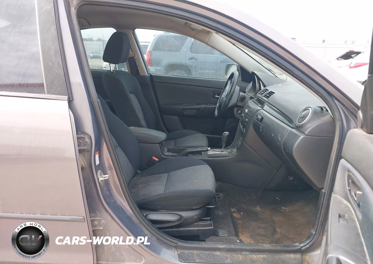 2008 Mazda Mazda3 I Touring Value VIN:JM1BK32FX81141346 - 5