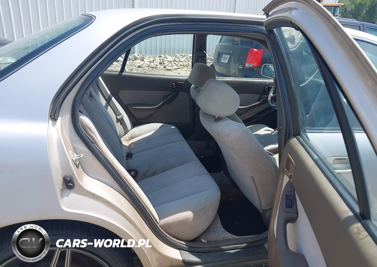 1996 Toyota Camry Dx-Le-Xle VIN:4T1BG12K4TU823449 - 8