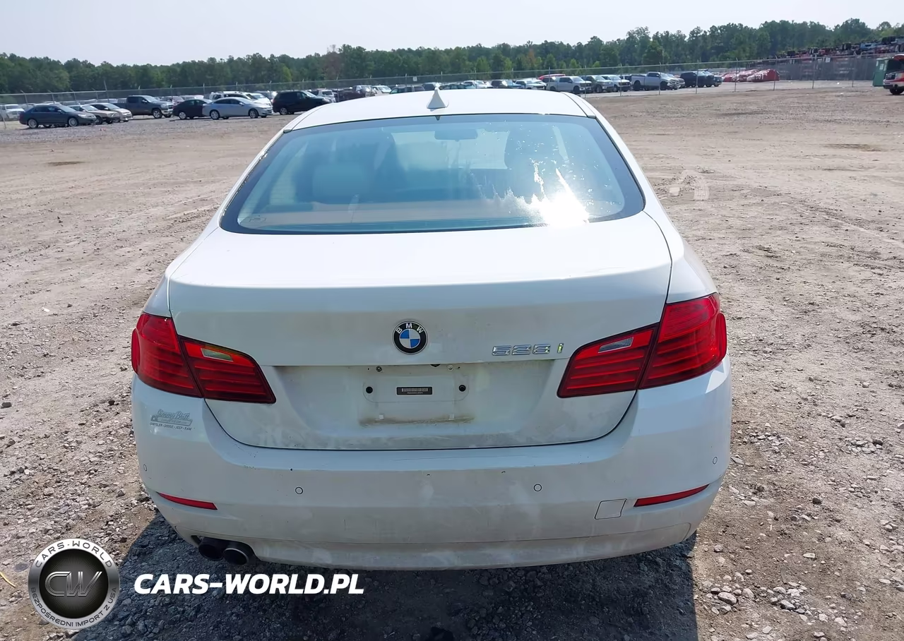 2016 BMW 528I VIN:WBA5A5C5XGG350659 - 16