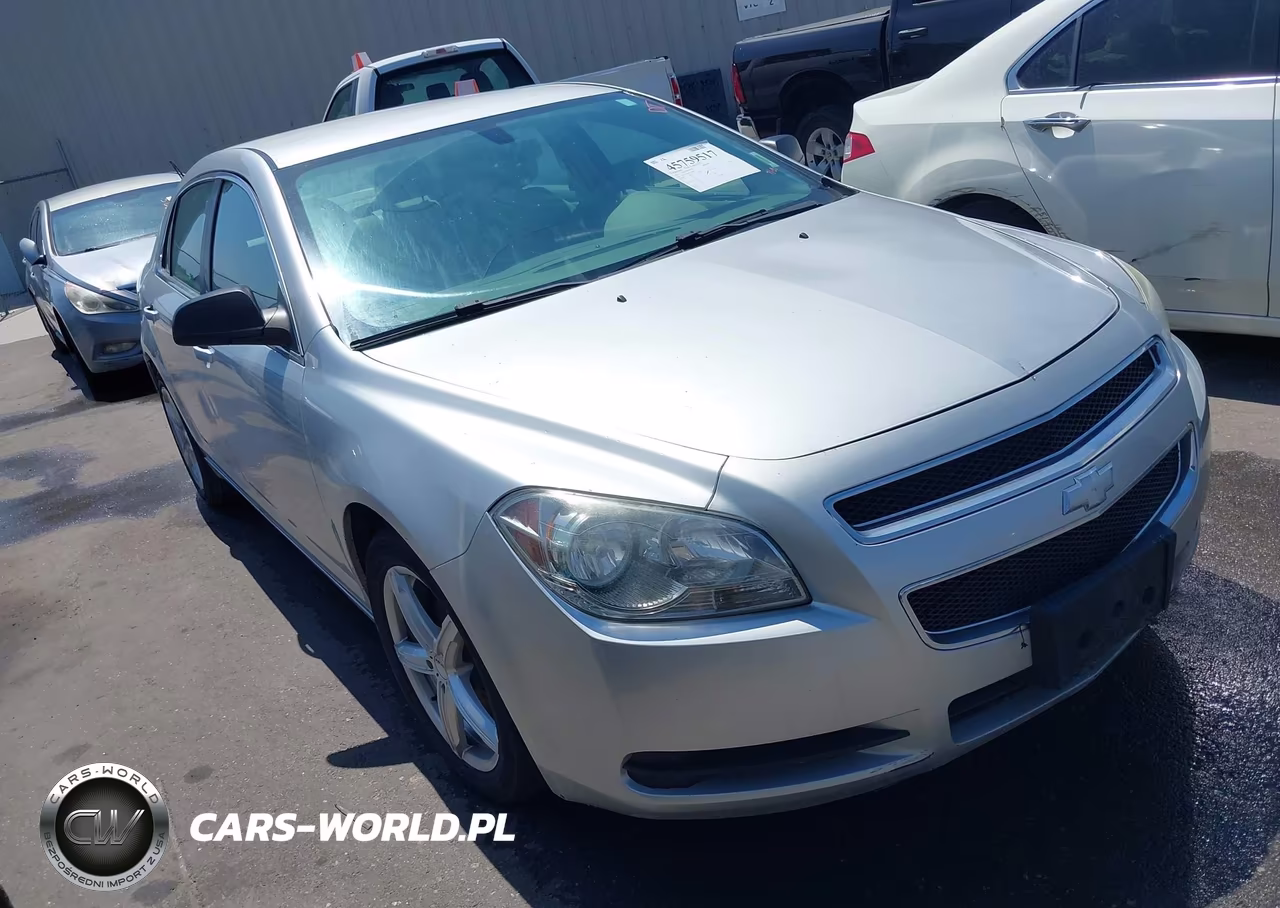 2011 Chevrolet Malibu Ls – zdjęcie 1 z 11