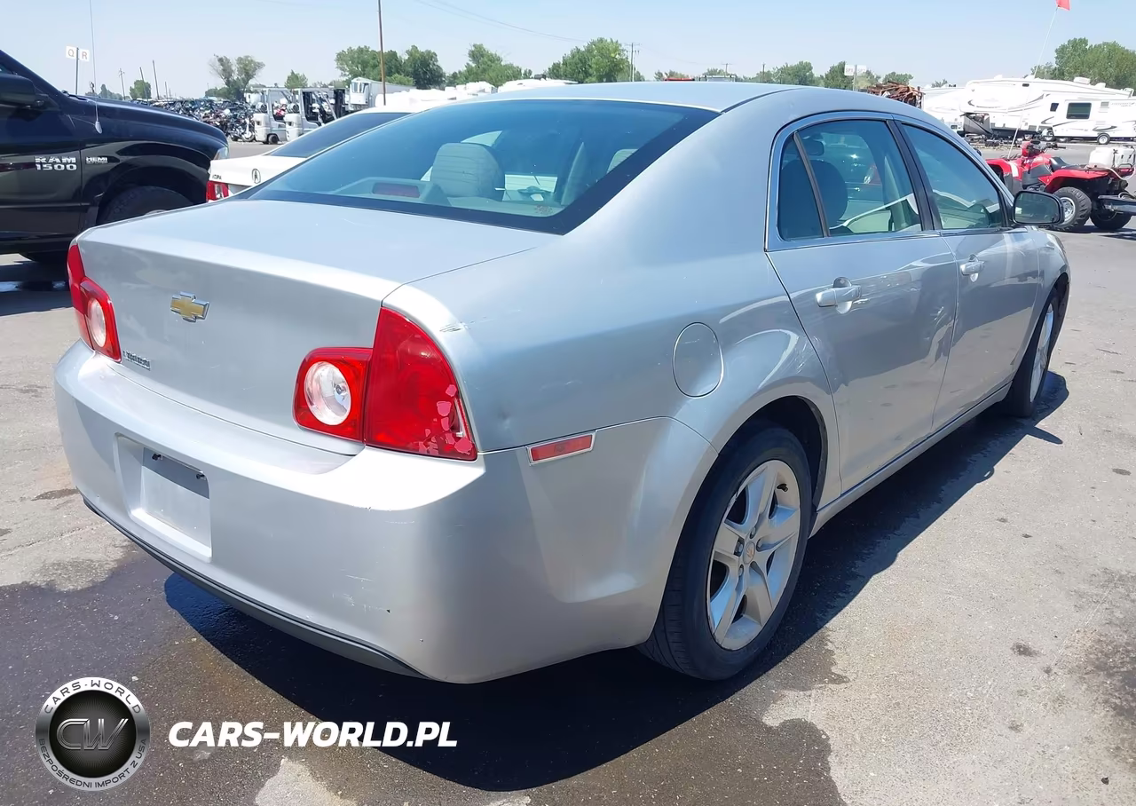 2011 Chevrolet Malibu Ls VIN:1G1ZA5E19BF204808 - 4