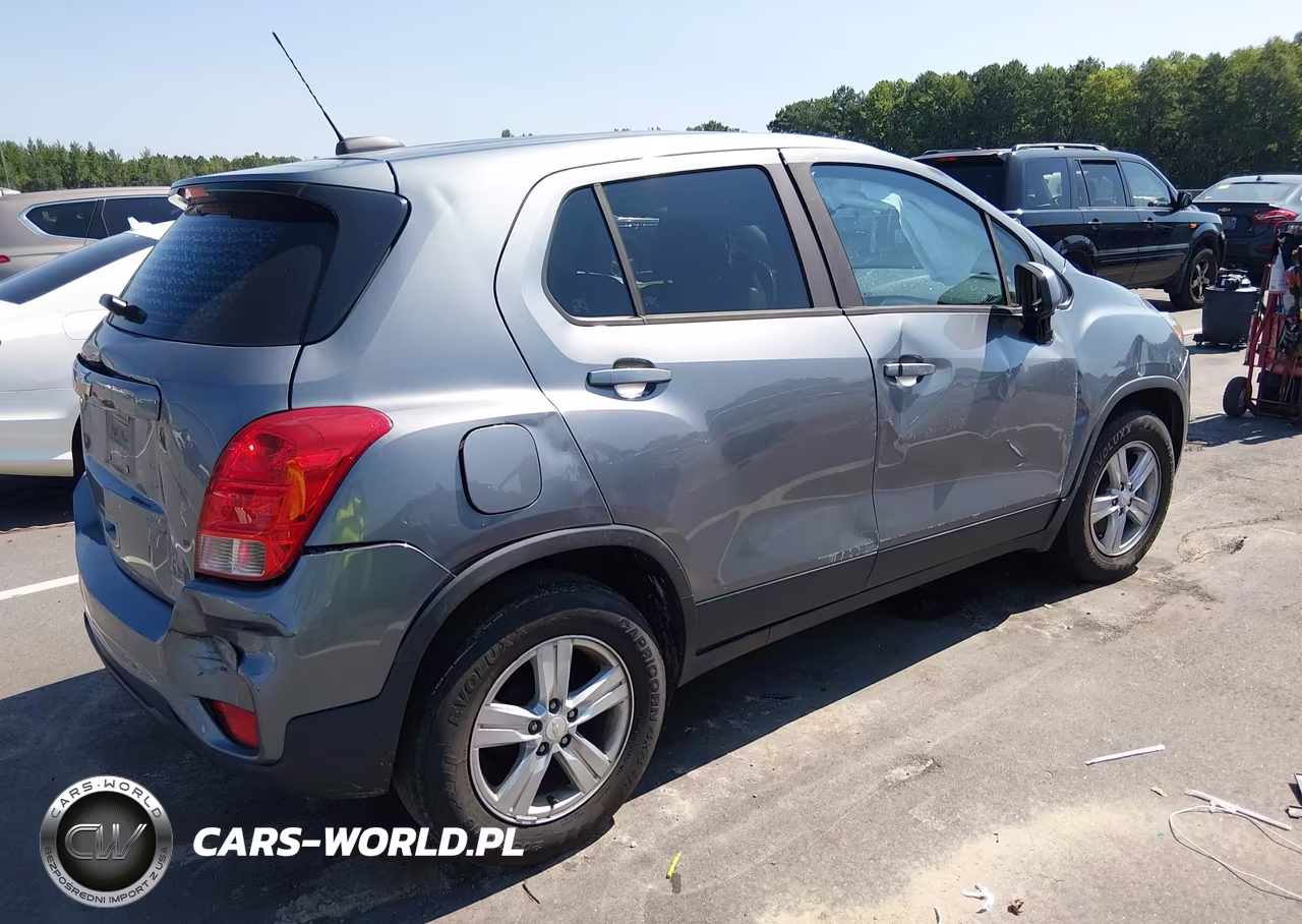 2020 Chevrolet Trax Fwd Ls VIN:3GNCJKSB5LL192115 - 4