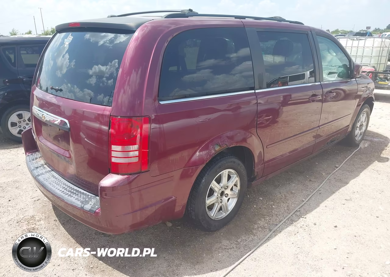 2008 Chrysler Town & Country Touring VIN:2A8HR54P48R791043 - 4