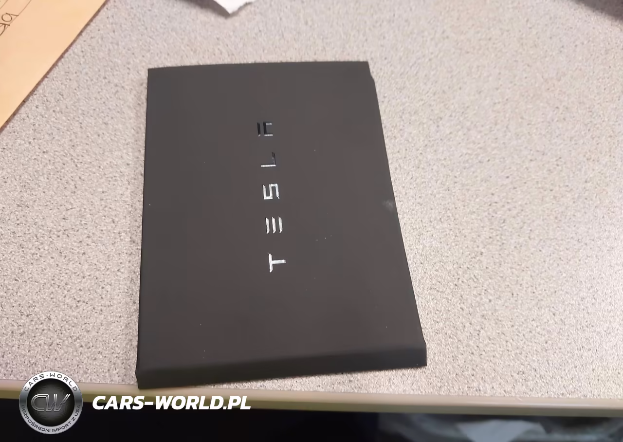 2023 Tesla Model Y Awd-Long Range Dual Motor All-Wheel Drive VIN:7SAYGDEE1PA124123 - 11