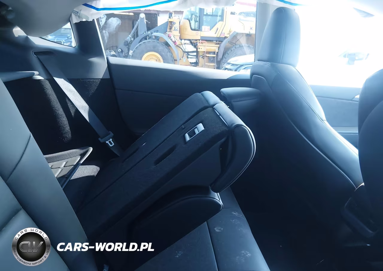 2023 Tesla Model Y Awd-Long Range Dual Motor All-Wheel Drive VIN:7SAYGDEE1PA124123 - 8