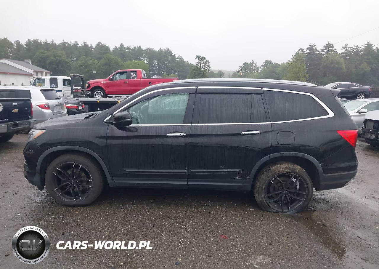 2017 Honda Pilot Elite VIN:5FNYF6H0XHB025946 - 15