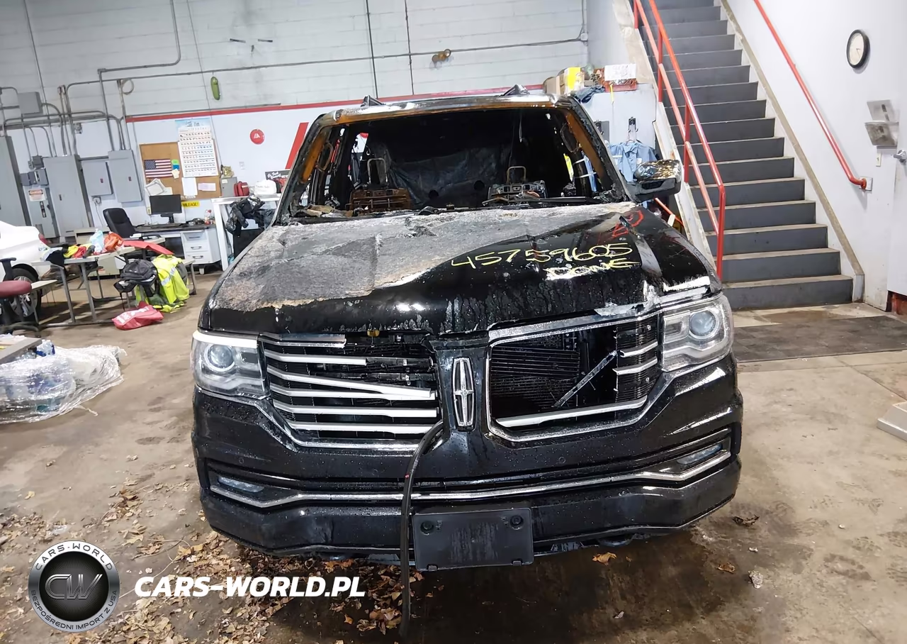 2017 Lincoln Navigator L Select VIN:5LMJJ3JT3HEL05754 - 11