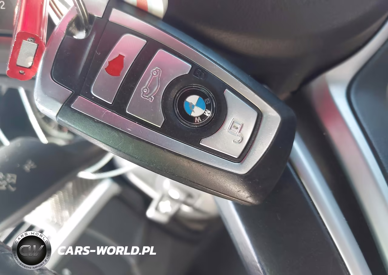 2013 BMW M6 VIN:WBSLZ9C54DDZ78152 - 11