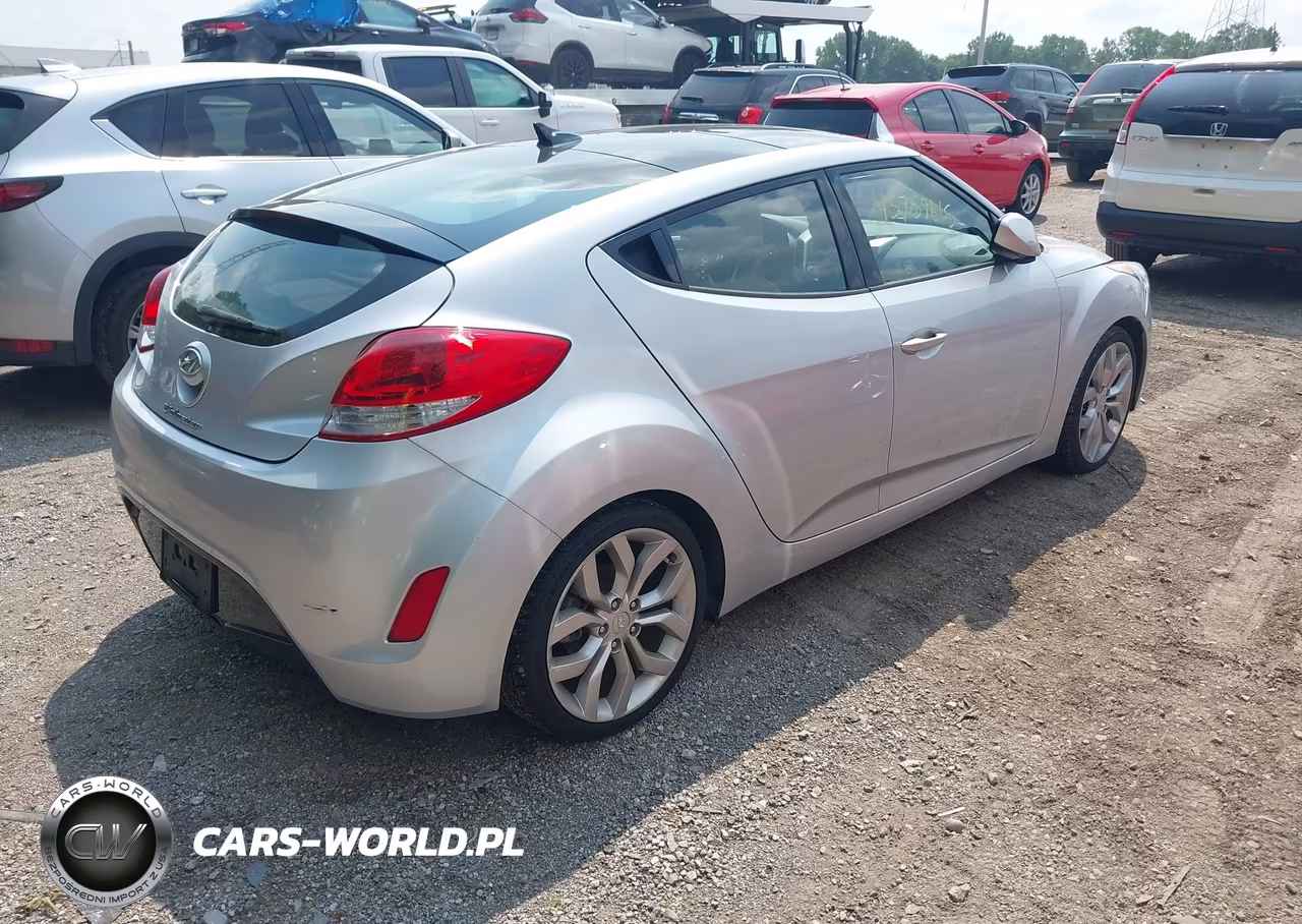2012 Hyundai Veloster Base W-Gray VIN:KMHTC6AD1CU071239 - 4