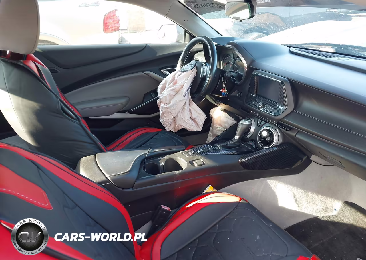 2017 Chevrolet Camaro 1Lt VIN:1G1FB1RS4H0200009 - 5