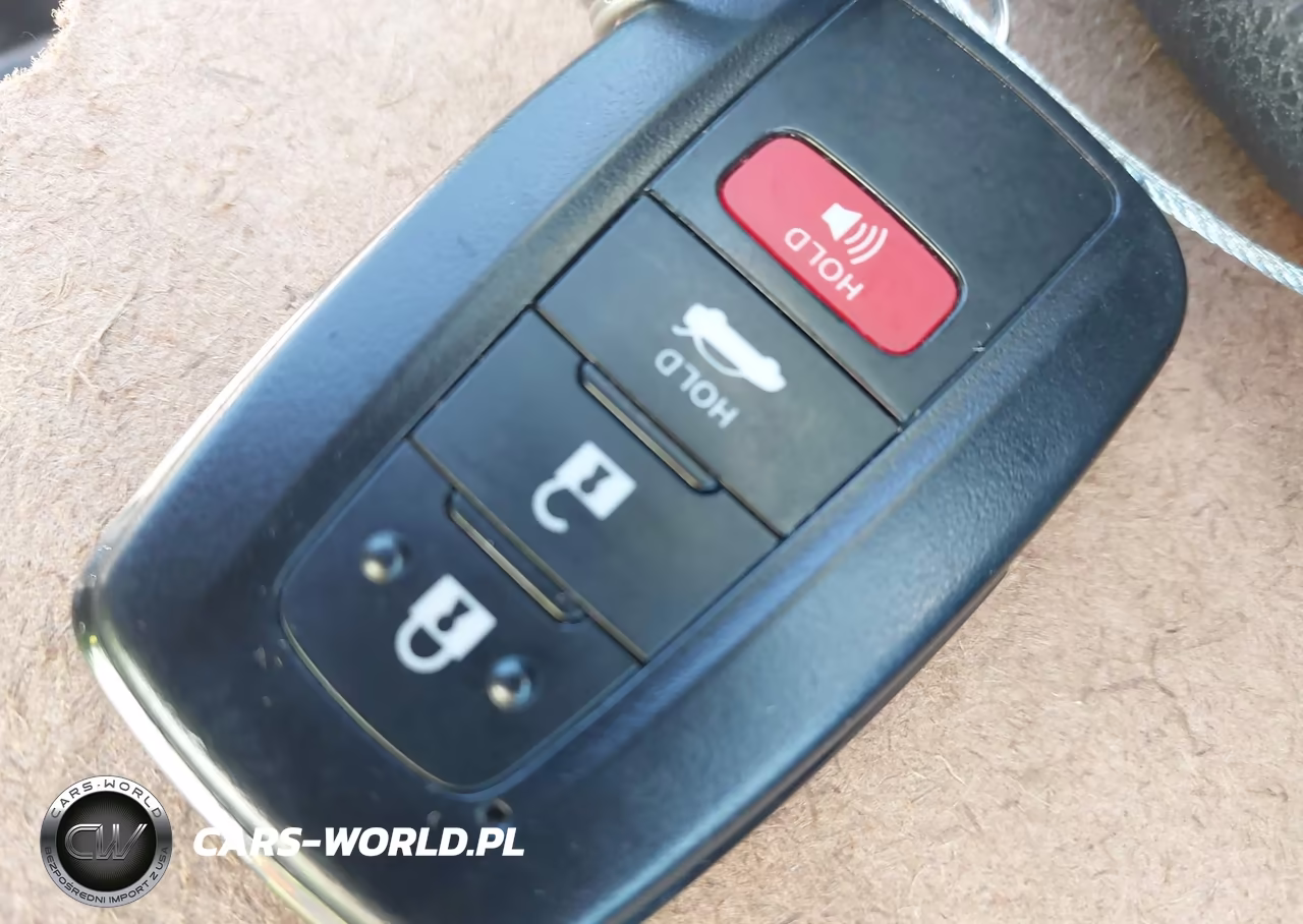 2022 Toyota Camry Le VIN:4T1R11AKXNU054203 - 11