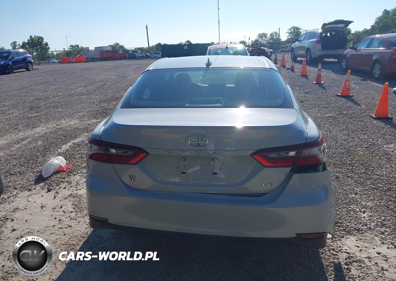 2022 Toyota Camry Le VIN:4T1R11AKXNU054203 - 16