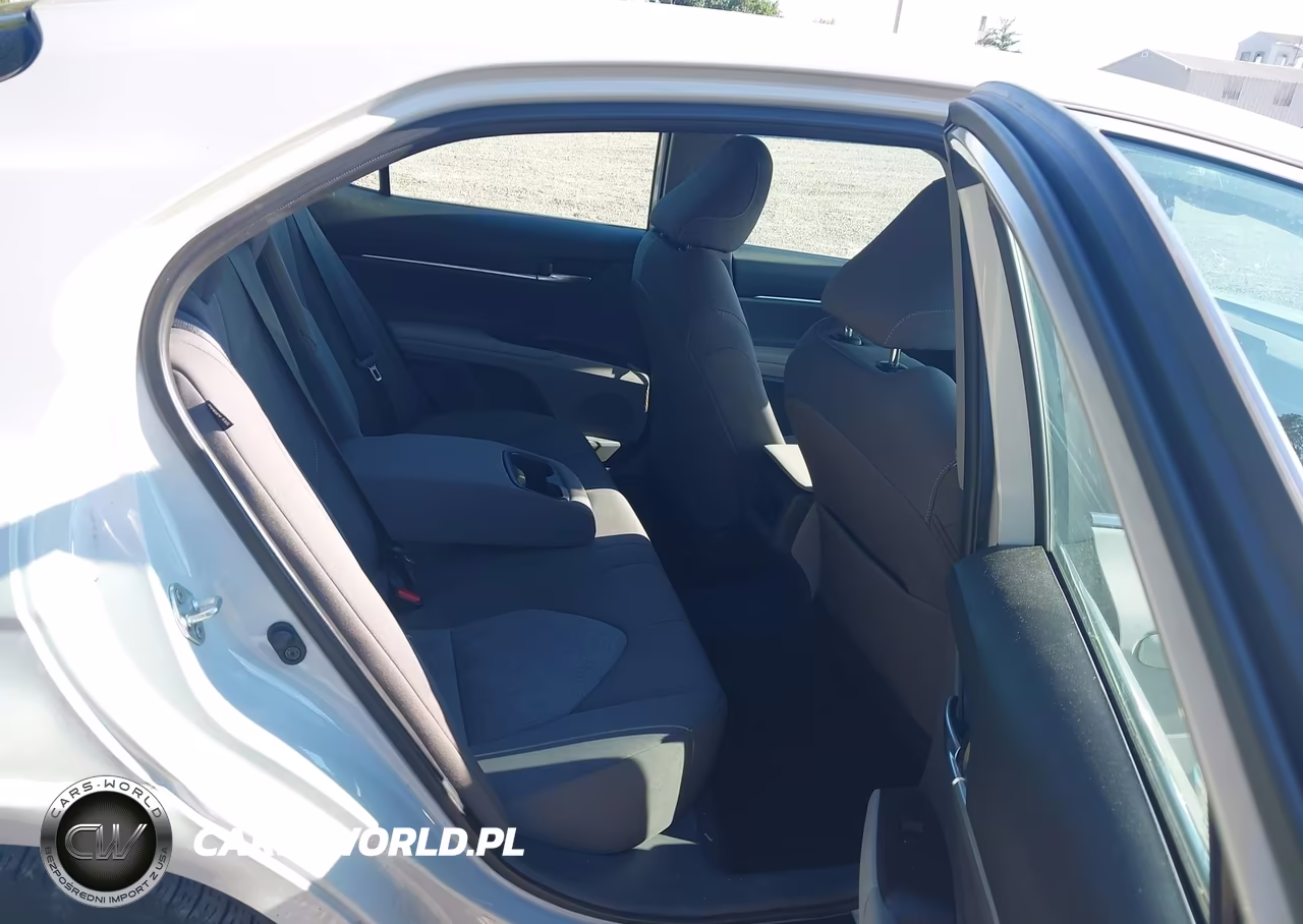 2022 Toyota Camry Le VIN:4T1R11AKXNU054203 - 8
