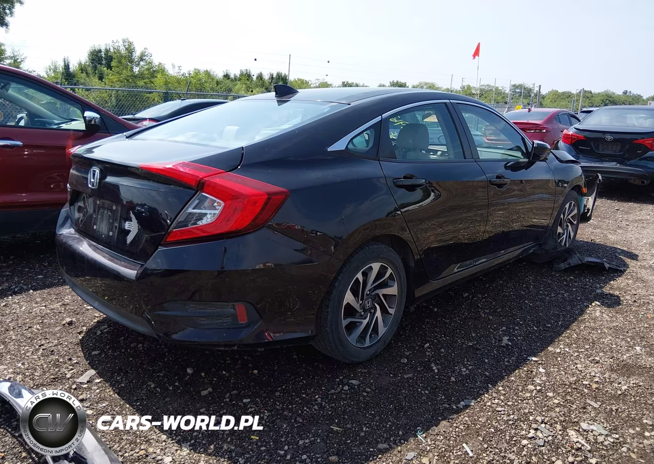2017 Honda Civic Ex VIN:19XFC2F71HE058963 - 4