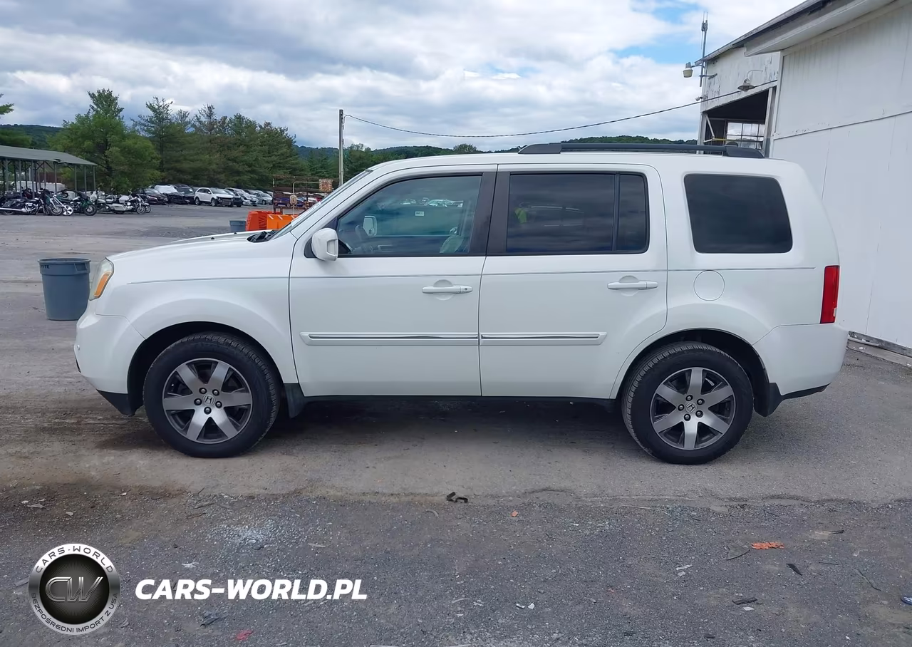 2015 Honda Pilot Touring VIN:5FNYF4H99FB072921 - 14