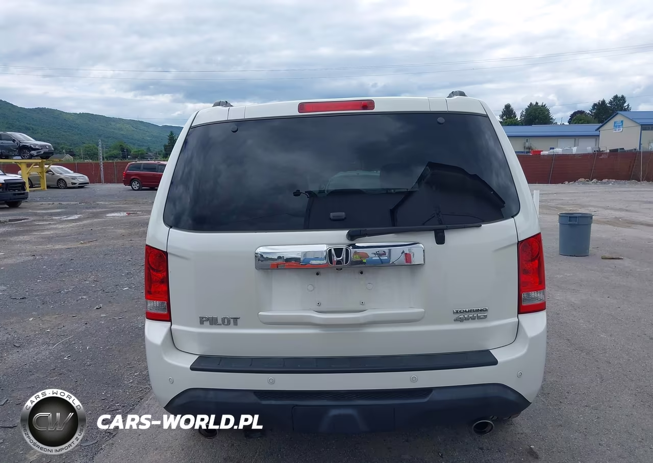 2015 Honda Pilot Touring VIN:5FNYF4H99FB072921 - 16