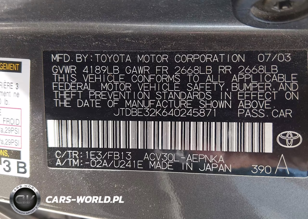 2004 Toyota Camry Le VIN:JTDBE32K640245871 - 9