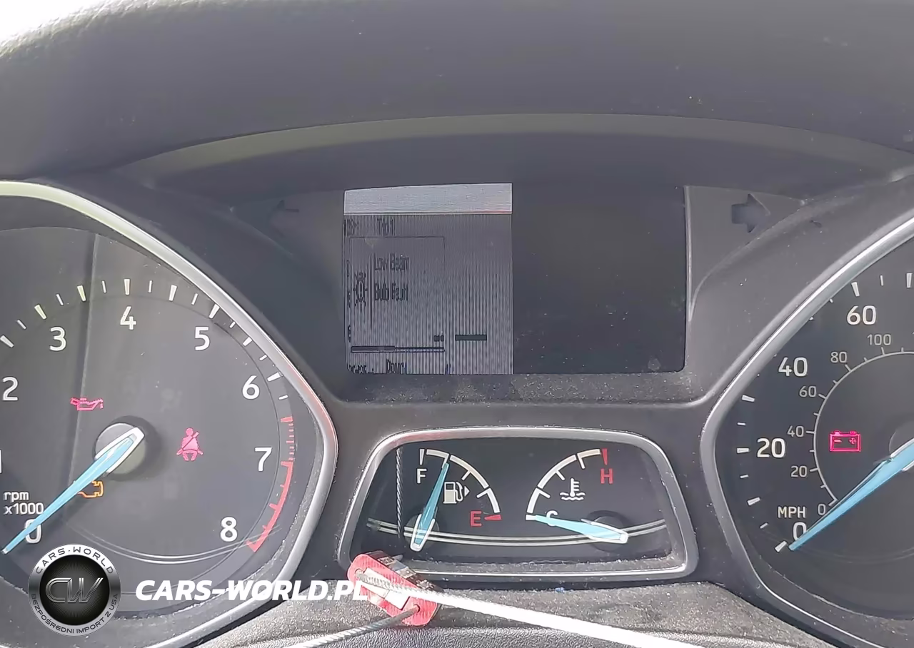 2018 Ford Focus Se VIN:1FADP3K26JL326954 - 7