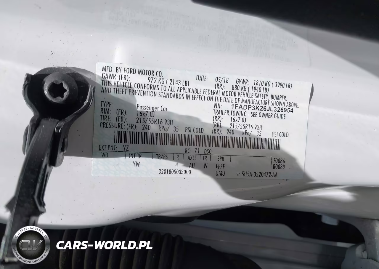 2018 Ford Focus Se VIN:1FADP3K26JL326954 - 9
