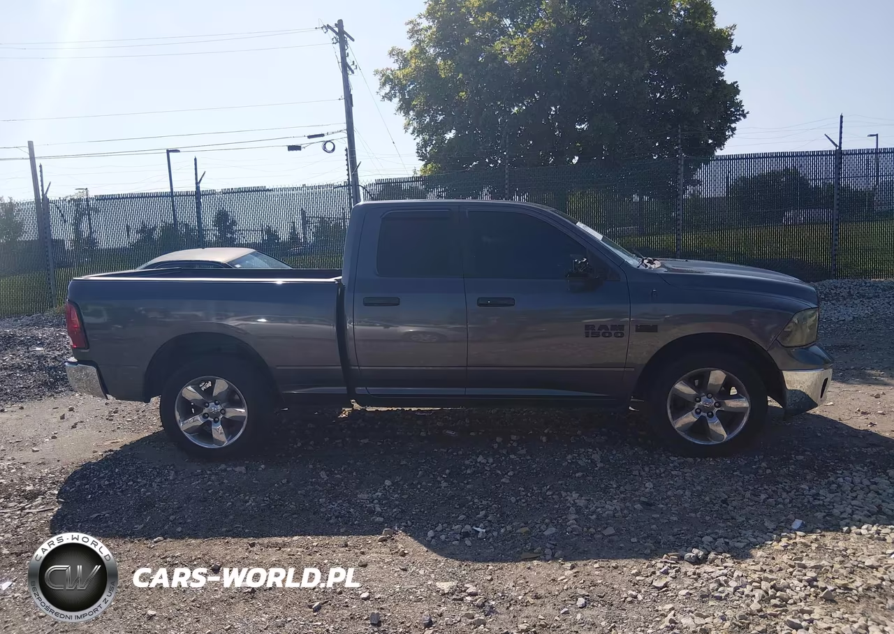 2016 Ram 1500 VIN:1C6RR6GT8GS221058 - 13