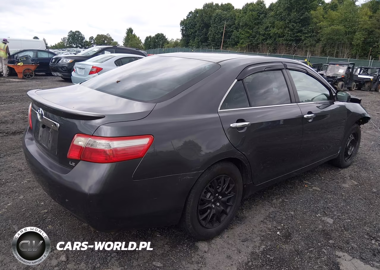 2008 Toyota Camry Le VIN:4T1BE46K98U748062 - 4