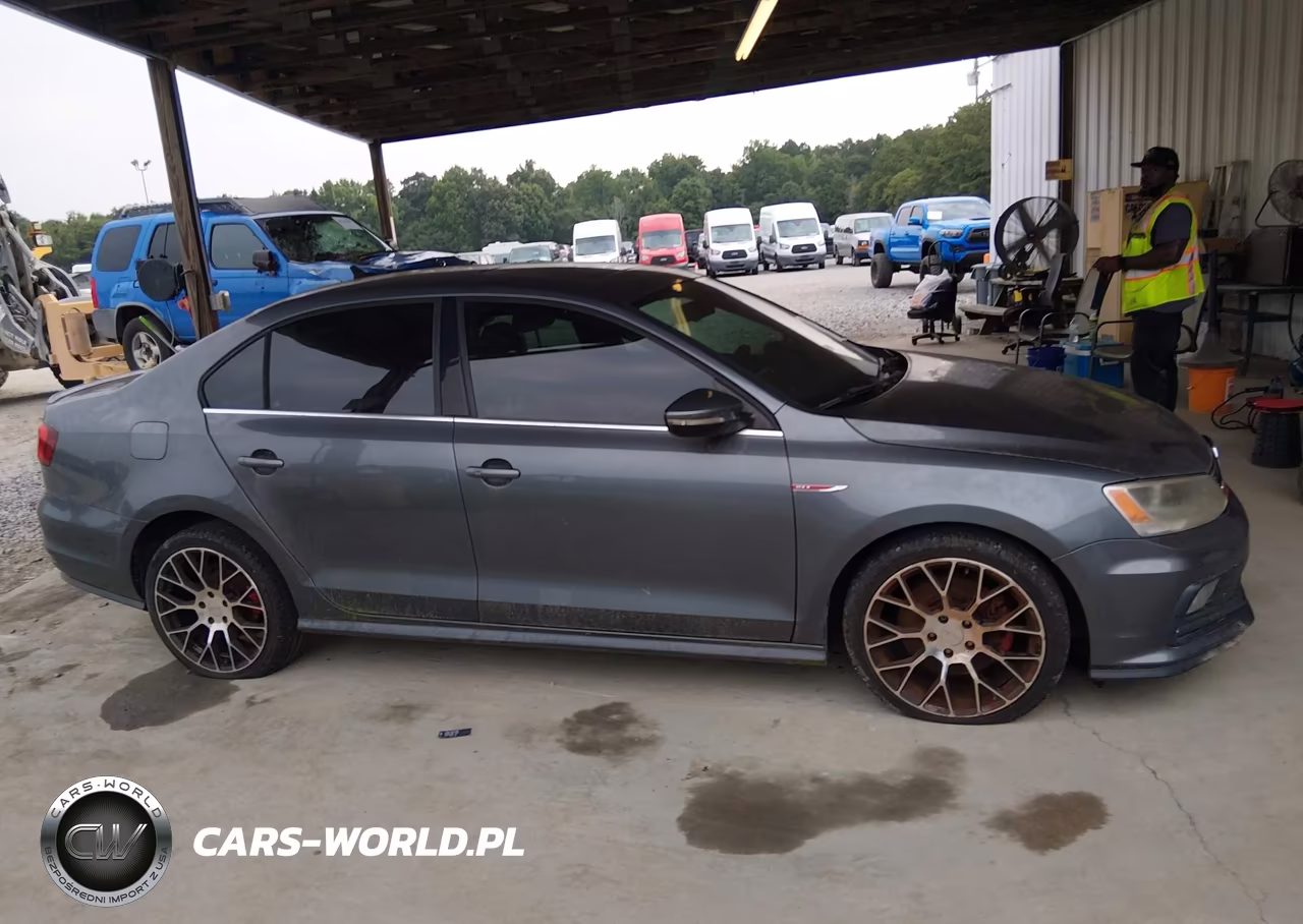 2016 Volkswagen Jetta 2.0T Gli Se VIN:3VW5T7AJ2GM243018 - 13