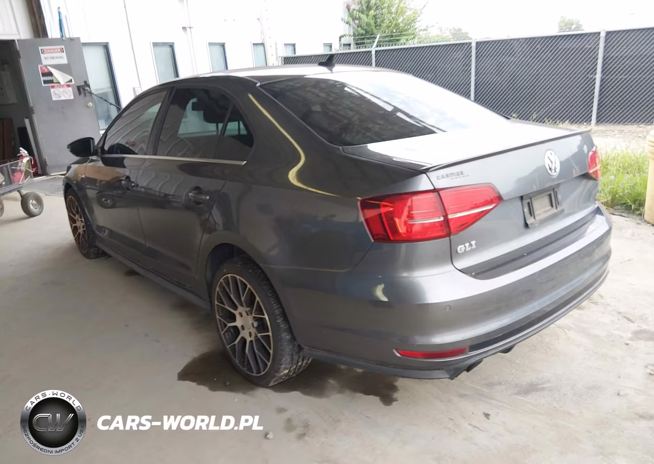 2016 Volkswagen Jetta 2.0T Gli Se VIN:3VW5T7AJ2GM243018 - 3