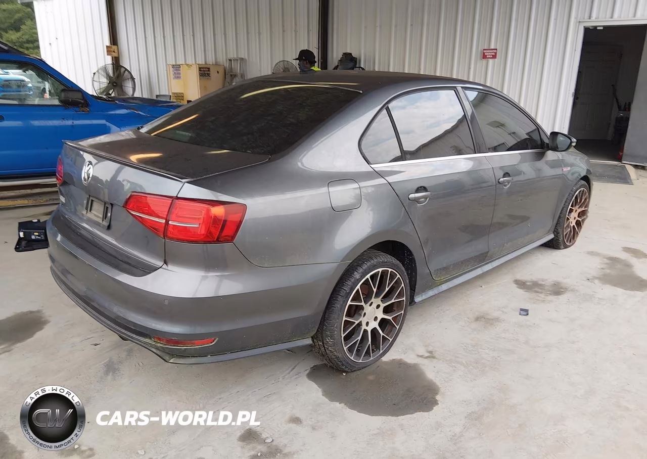 2016 Volkswagen Jetta 2.0T Gli Se VIN:3VW5T7AJ2GM243018 - 4
