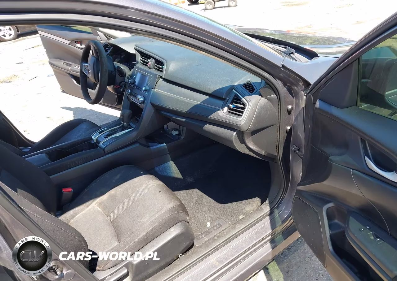 2018 Honda Civic Lx VIN:2HGFC2F5XJH557917 - 5