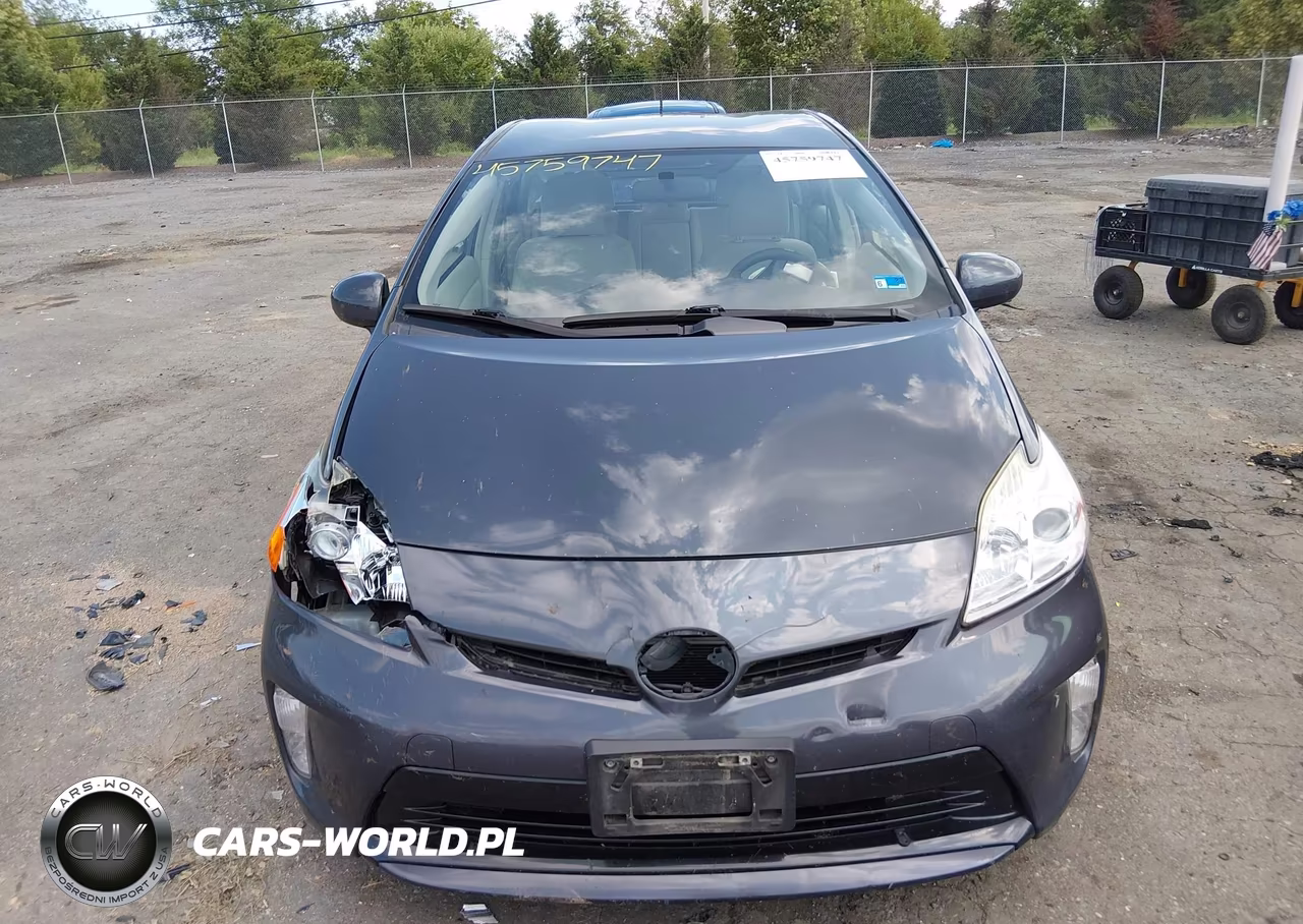 2015 Toyota Prius Three VIN:JTDKN3DU4F1898419 - 12