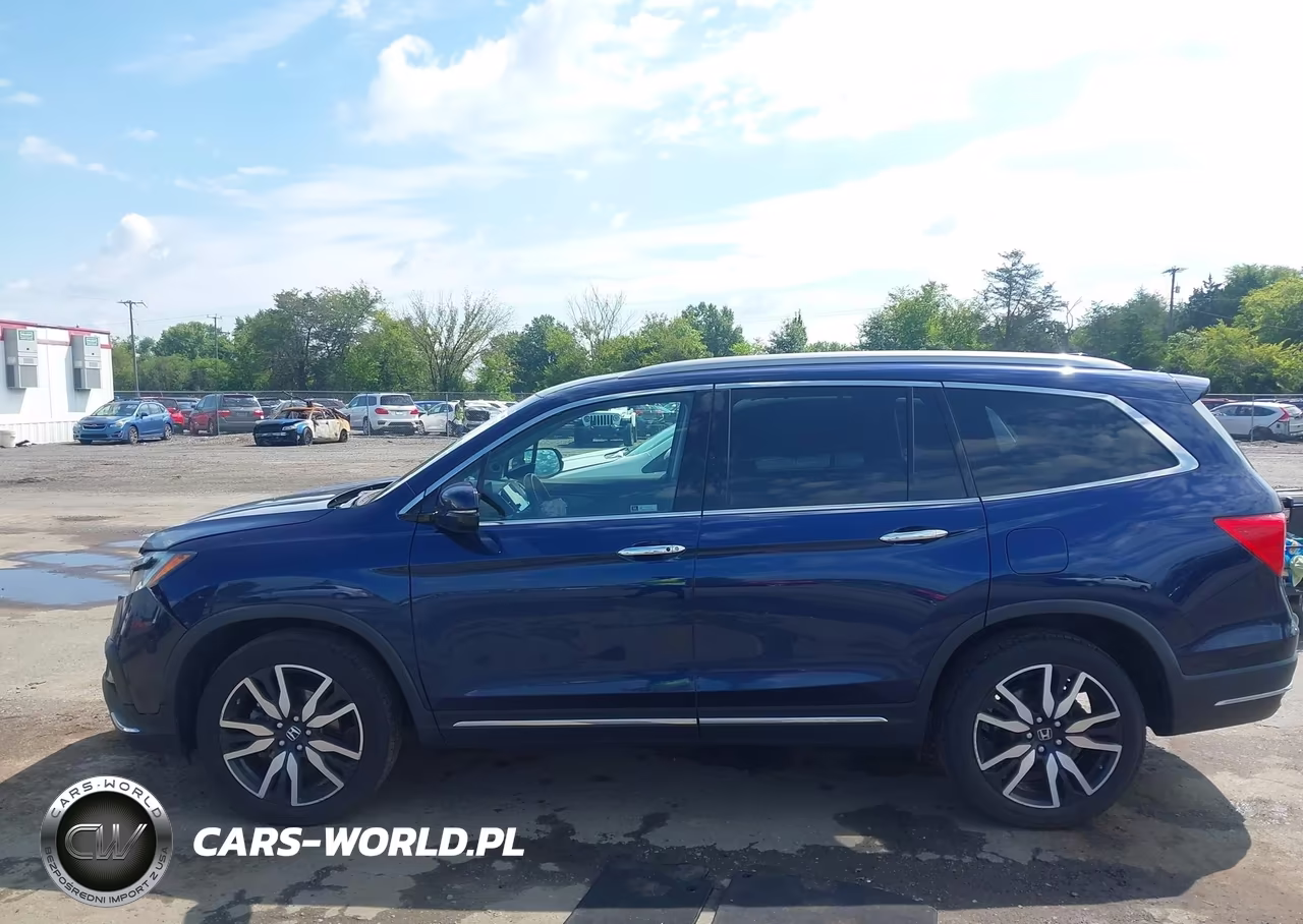 2019 Honda Pilot Touring VIN:5FNYF6H68KB018358 - 14