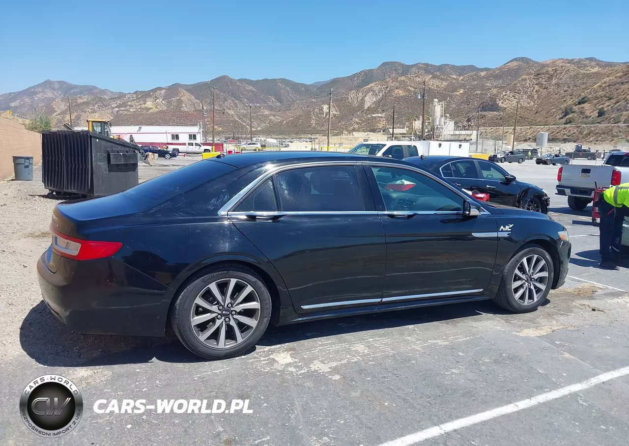 2017 Lincoln Continental Livery VIN:1LN6L9UK3H5617825 - 13
