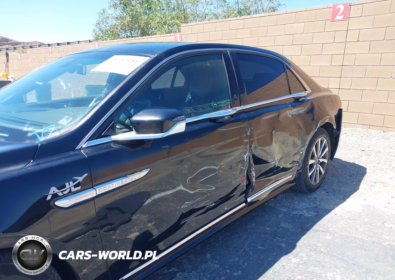 2017 Lincoln Continental Livery VIN:1LN6L9UK3H5617825 - 6