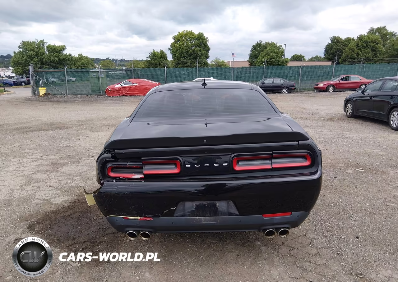 2017 Dodge Challenger Sxt Plus VIN:2C3CDZAG4HH594783 - 16