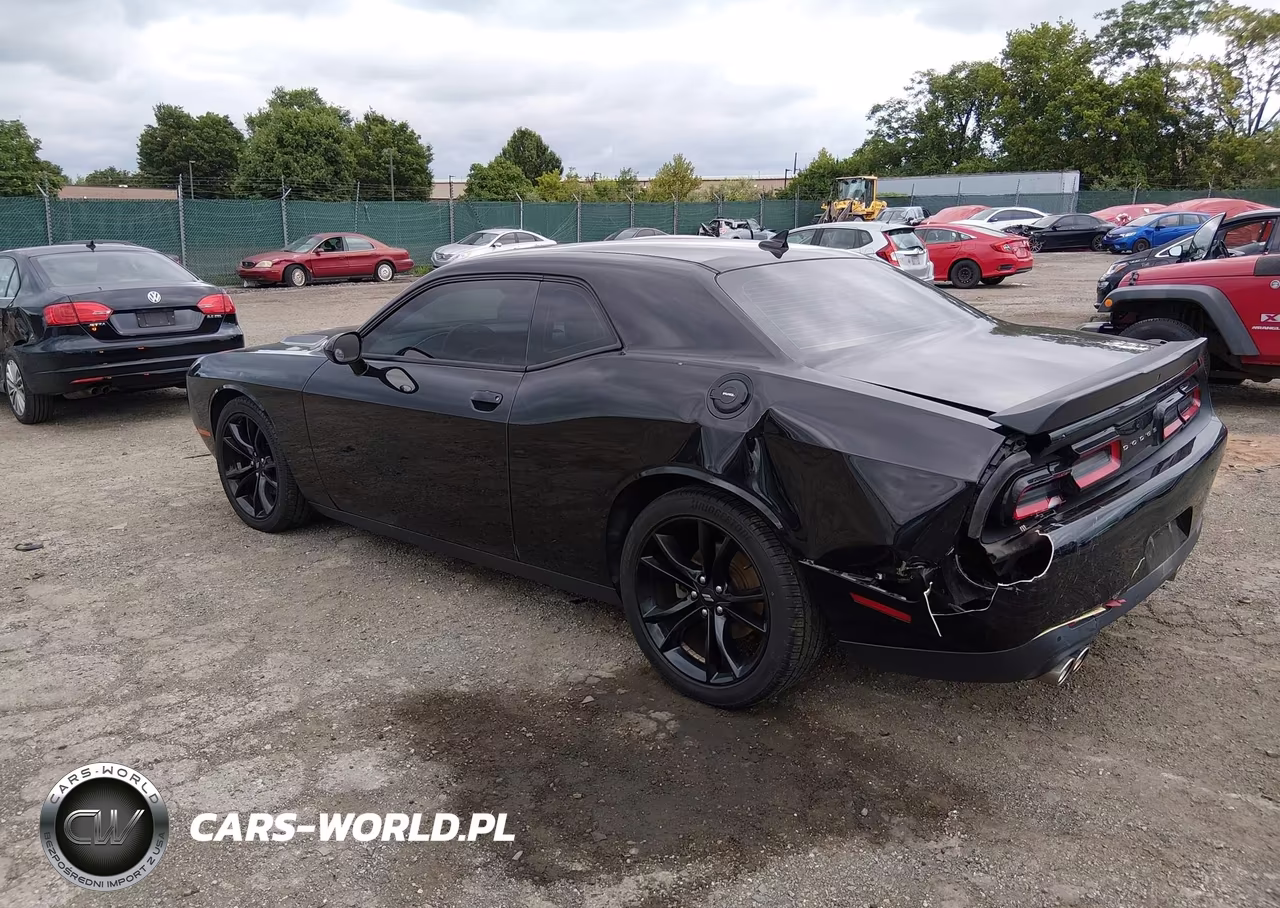 2017 Dodge Challenger Sxt Plus VIN:2C3CDZAG4HH594783 - 3
