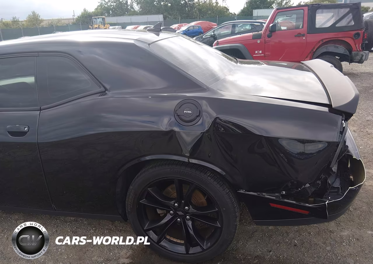 2017 Dodge Challenger Sxt Plus VIN:2C3CDZAG4HH594783 - 6