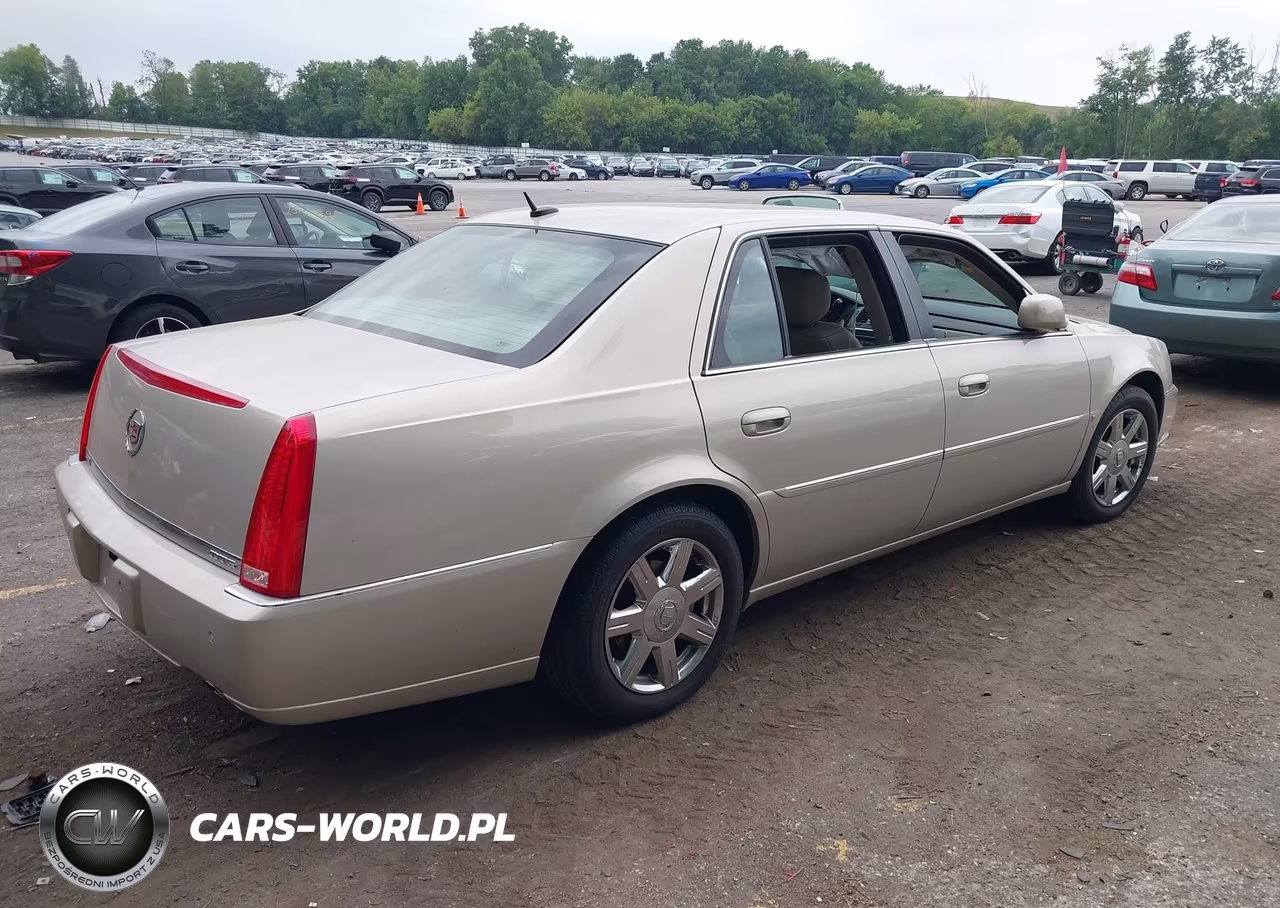 2007 Cadillac Dts Luxury I VIN:1G6KD57Y97U182602 - 4