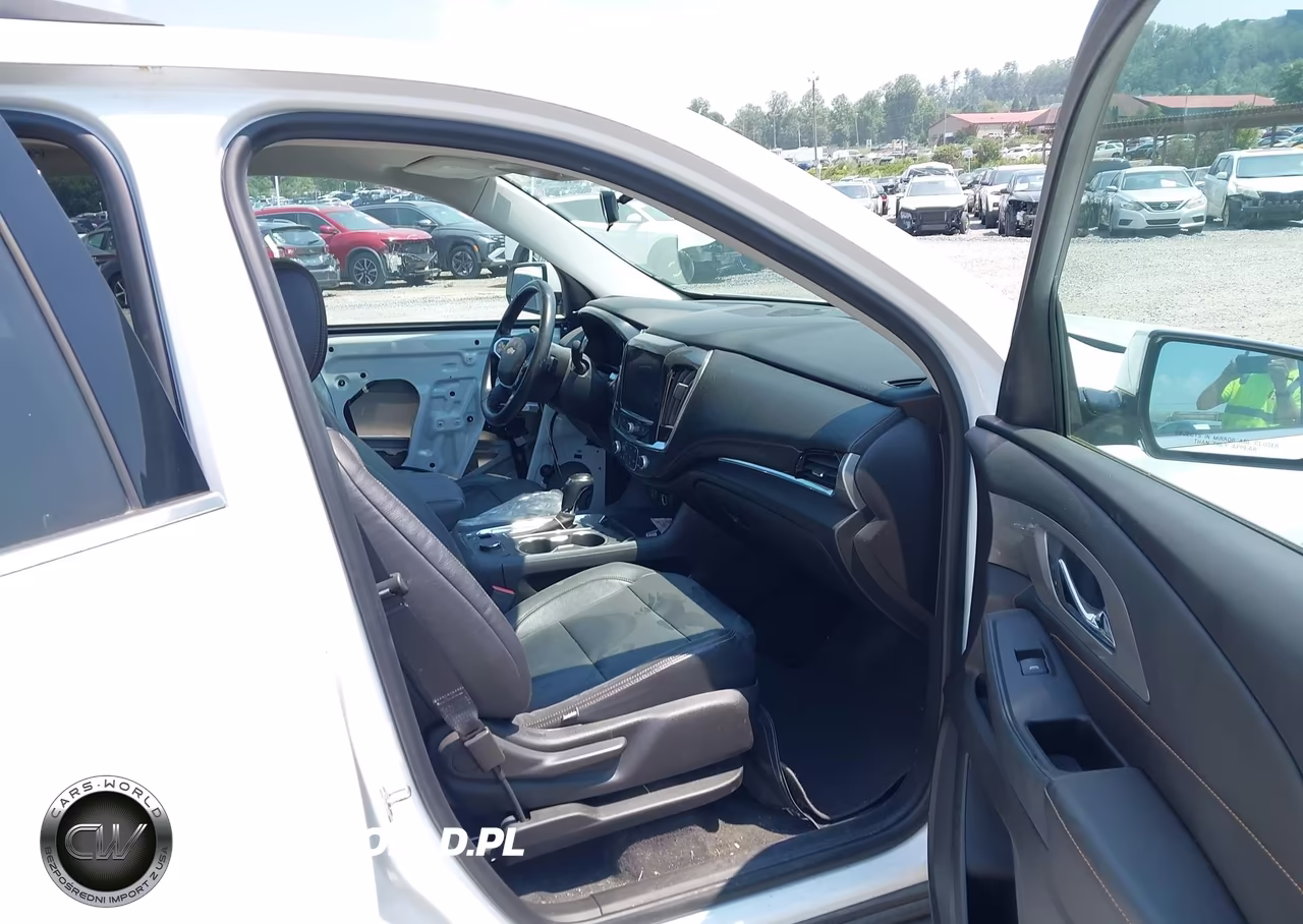 2019 Chevrolet Traverse 1Lt VIN:1GNEVGKW2KJ153811 - 5