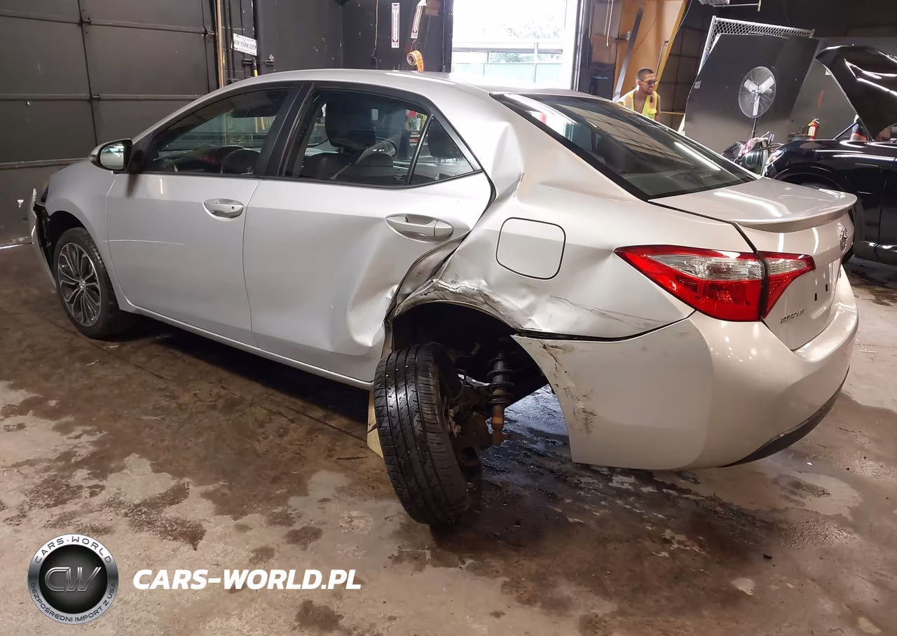2016 Toyota Corolla S Plus VIN:2T1BURHE5GC673478 - 3