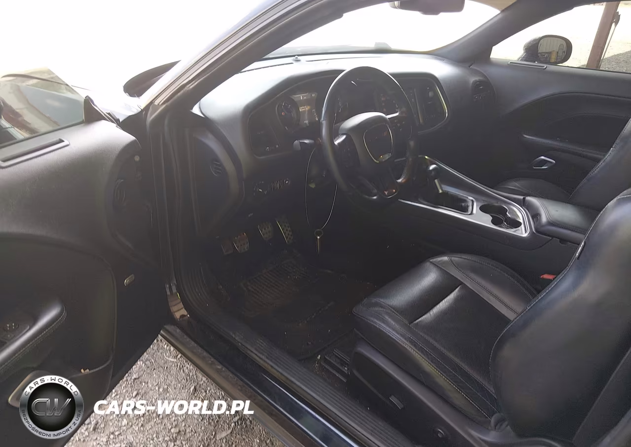2016 Dodge Challenger R-T Plus VIN:2C3CDZBT0GH125586 - 14