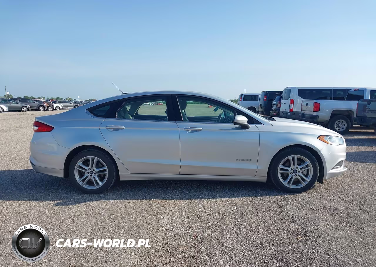 2018 Ford Fusion Hybrid S VIN:3FA6P0UU5JR278953 - 13