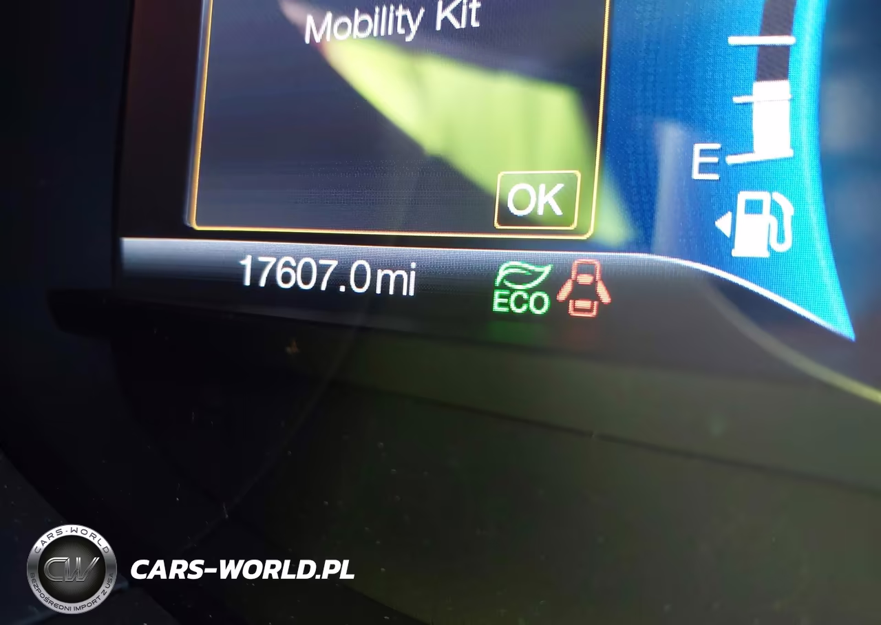 2018 Ford Fusion Hybrid S VIN:3FA6P0UU5JR278953 - 15