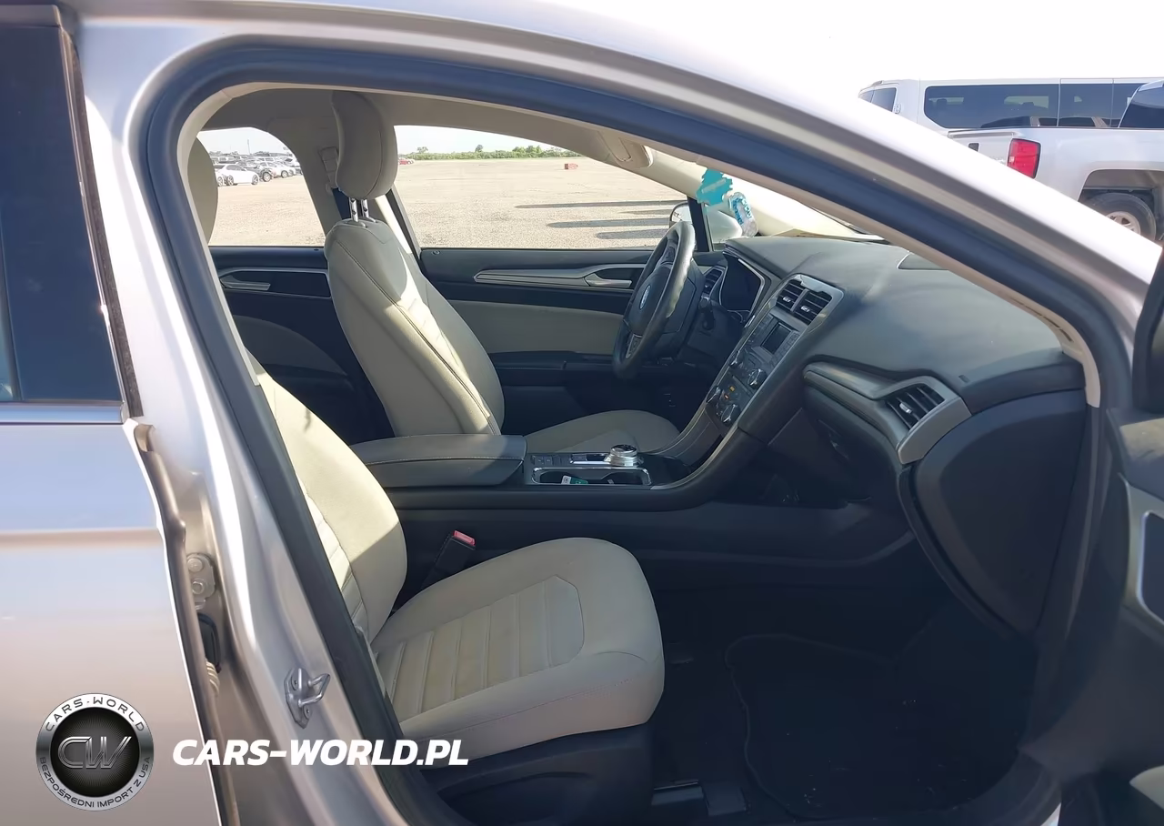 2018 Ford Fusion Hybrid S VIN:3FA6P0UU5JR278953 - 5