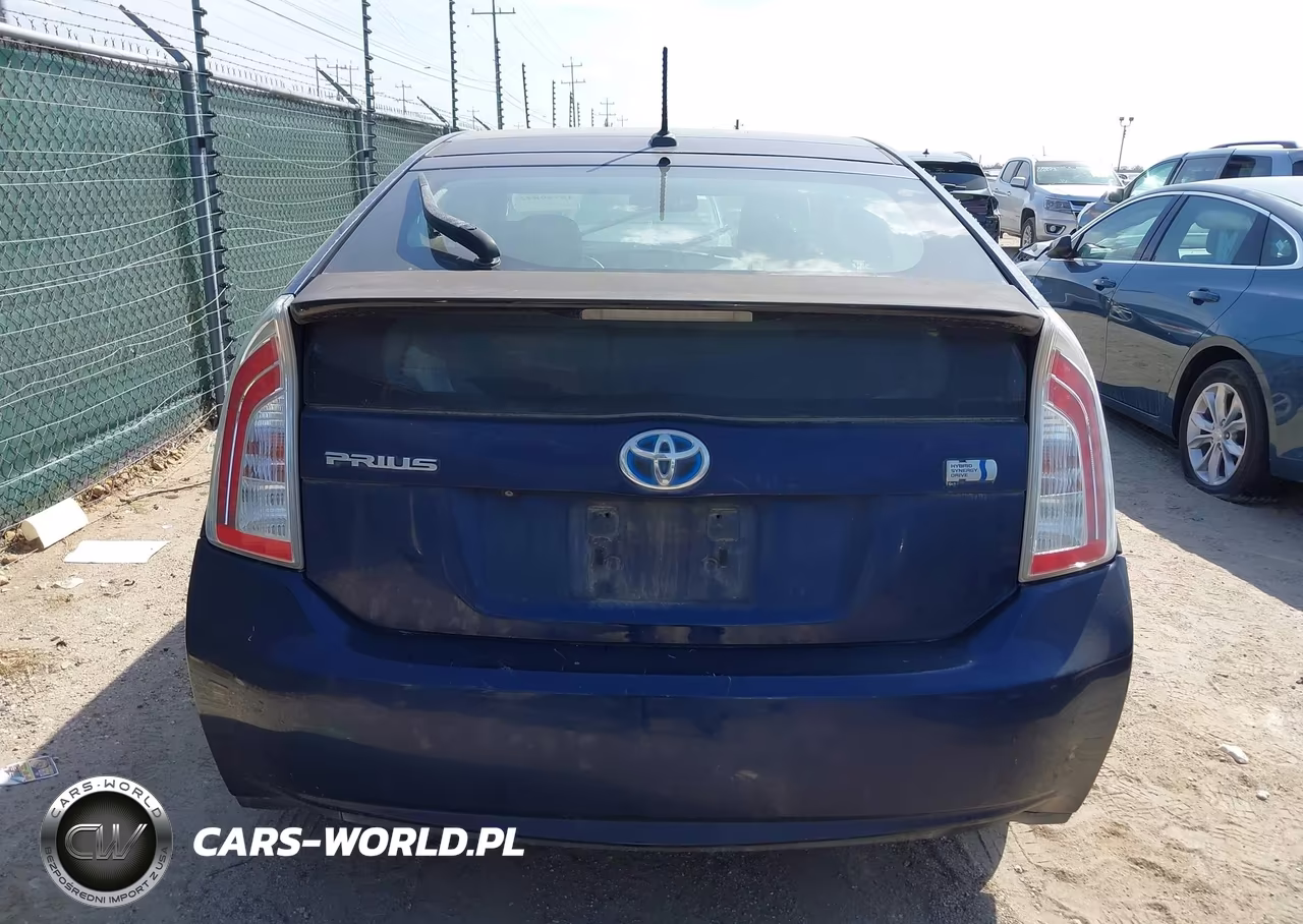 2014 Toyota Prius Four VIN:JTDKN3DUXE1763234 - 16