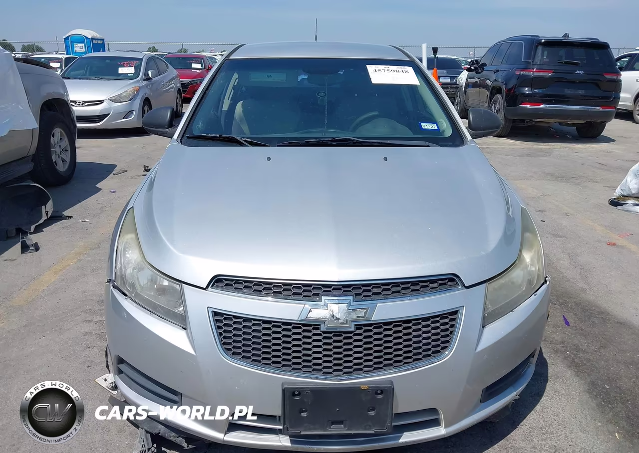 2014 Chevrolet Cruze Ls Auto VIN:1G1PA5SGXE7454556 - 12